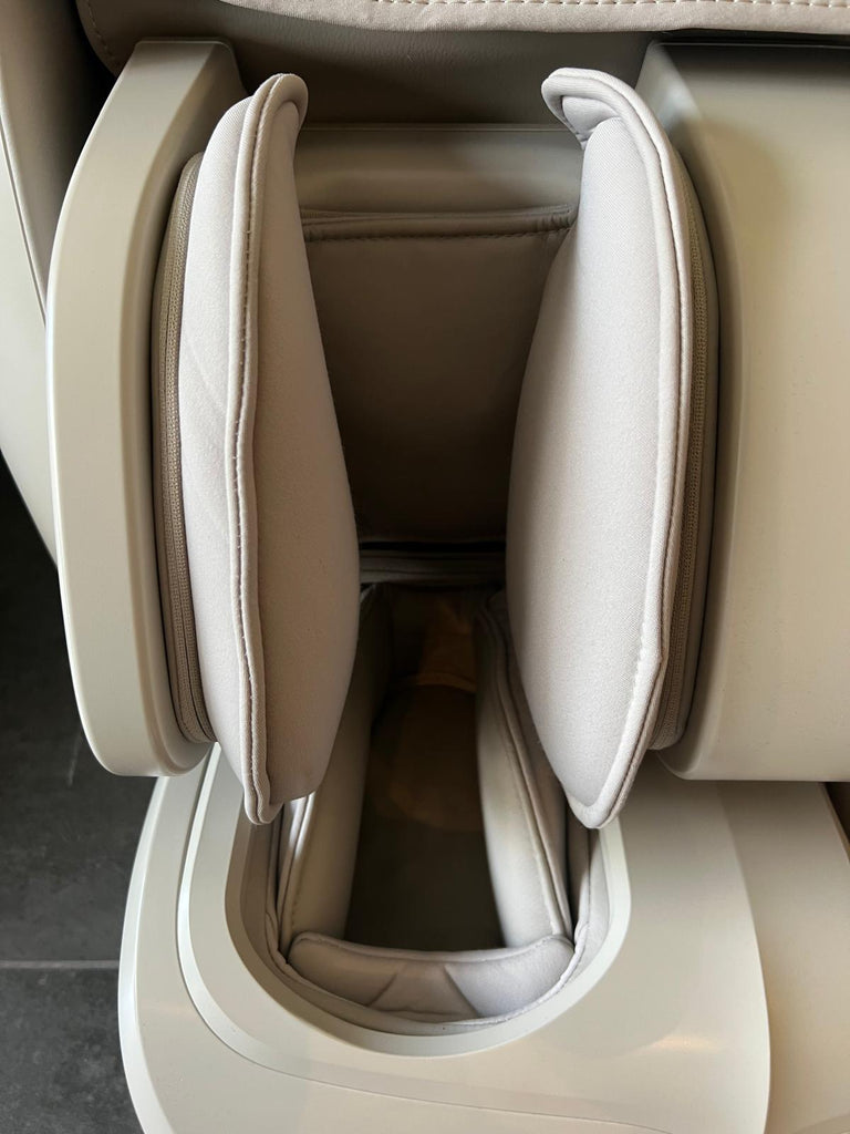 Alpha Techno AT 8701 Shoulder mixer Exhibitor in beige