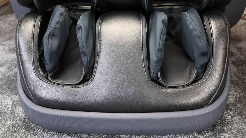 Comfortable foot insert for reducing intensity