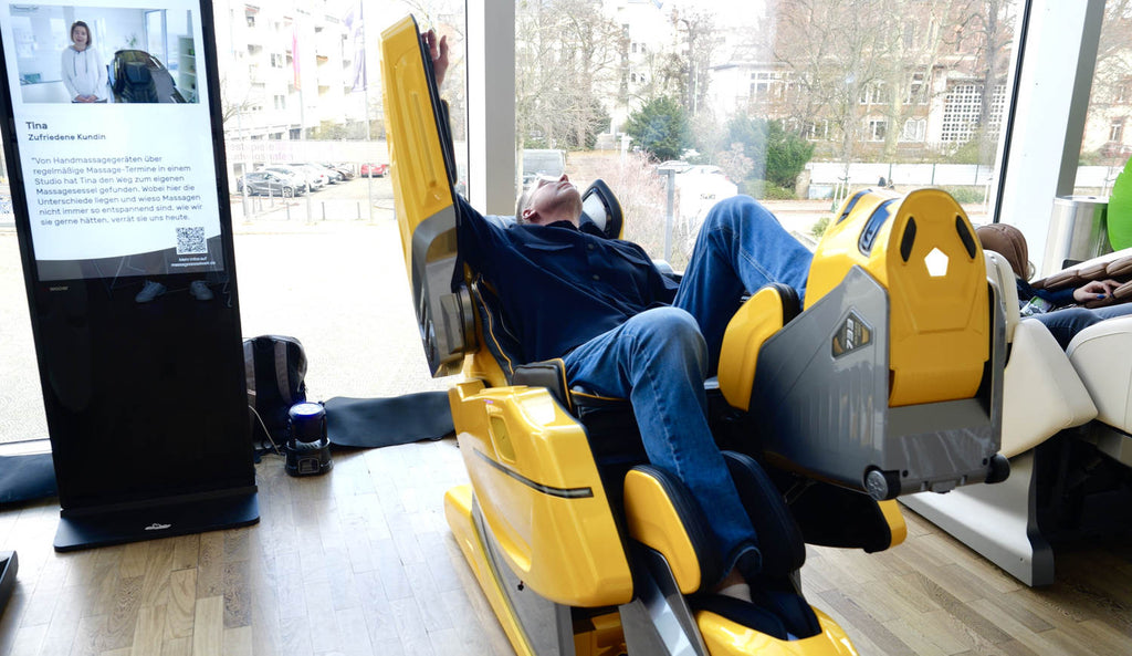 Bodyfriend 733 Title